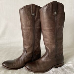 Frye “Melissa Button” Lug Tall women’s brown leather boots, Size 8